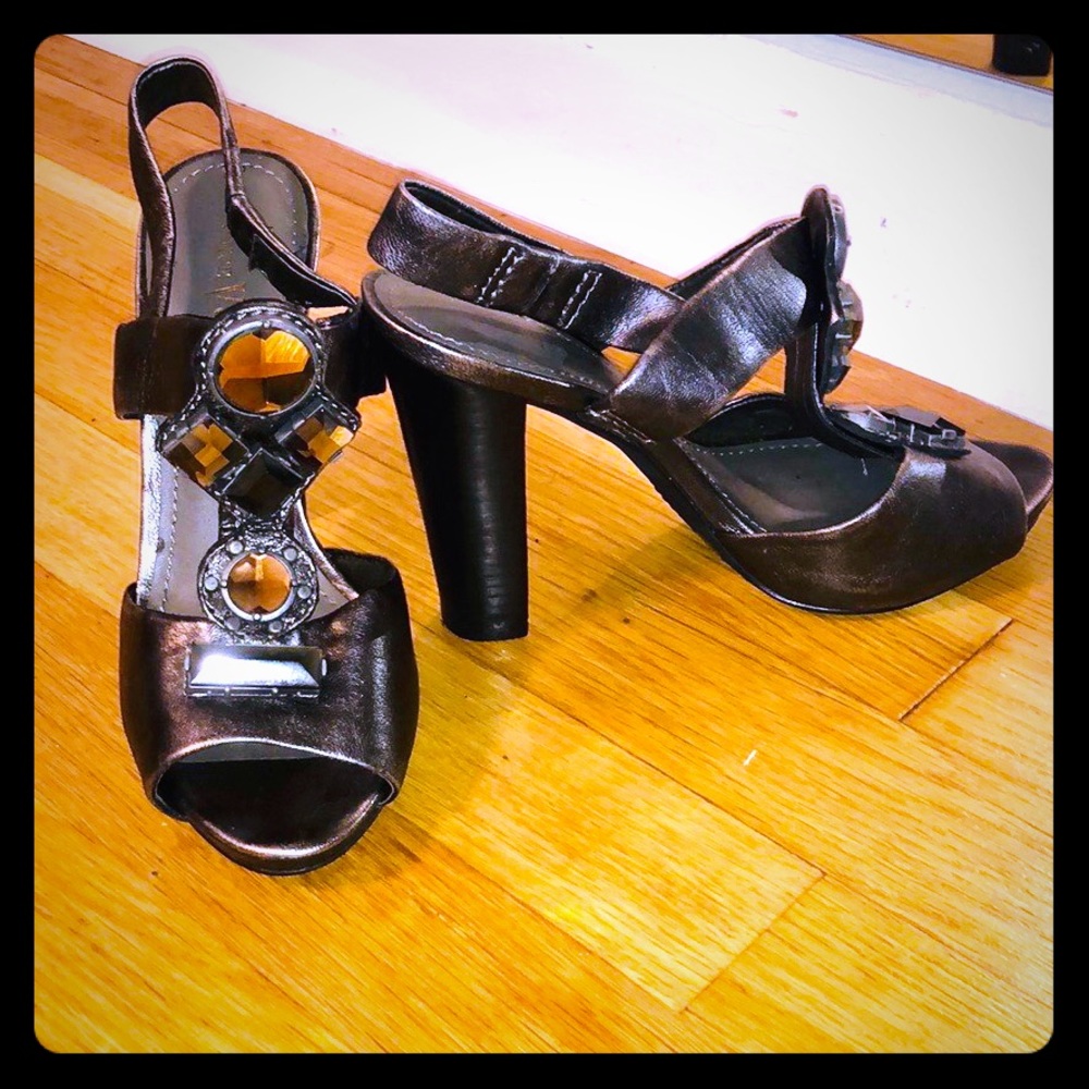 Vince Camuto heels